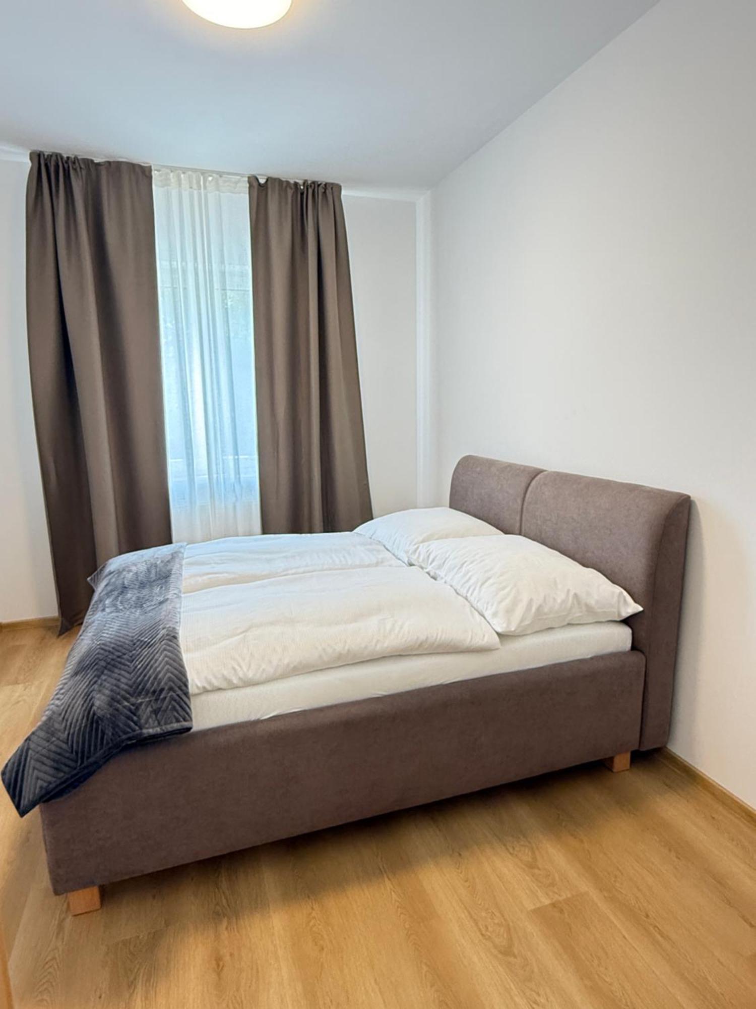 Riverside Apartment Praha Kültér fotó